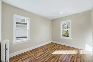 33 Midland Ave, East Orange, NJ 07017 - Photo 17