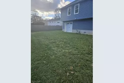 11 Laurel Ave, Pequannock Township, NJ 07440 - Photo 7