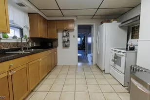 622 Tremont Ave, Orange, NJ 07050 - Photo 7