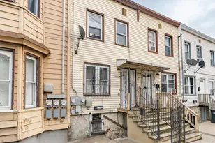 121 Highland Ave, Newark, NJ 07104 - Photo 1