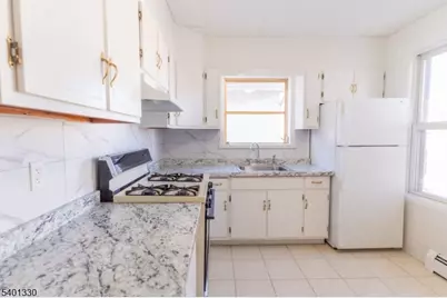 123 Clark Pl, Elizabeth, NJ 07206 - Photo 11