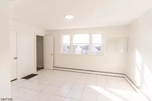 123 Clark Pl, Elizabeth, NJ 07206 - Photo 3