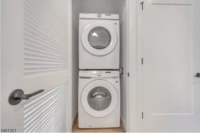 22 Schuyler Pl #201, Morristown, NJ 07960 - Photo 11