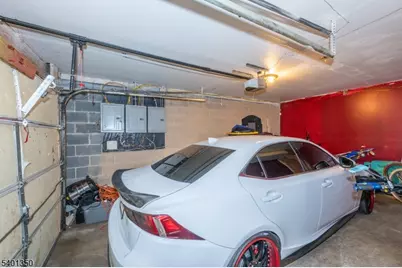 28 Highland St, Paterson, NJ 07524 - Photo 3