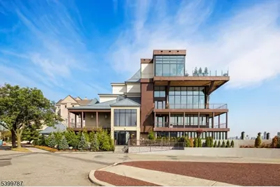 207-31 Shearwater Ct West #31, Jersey City, NJ 07305 - Photo 29