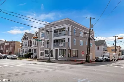 862 E Jersey St #5, Elizabeth, NJ 07201 - Photo 3