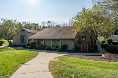 44 Sparrow Circle, Hampton Township, NJ 07860 - Photo 25