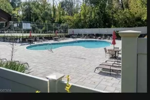 44 Sparrow Cir, Hampton Township, NJ 07860 - Photo 23