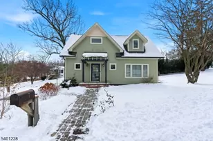 7 Arrowhead Dr, Wantage, NJ 07461 - Photo 3