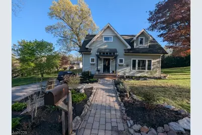 7 Arrowhead Dr, Wantage, NJ 07461 - Photo 1