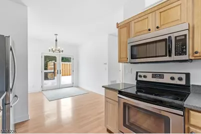 7 Arrowhead Dr, Wantage, NJ 07461 - Photo 11