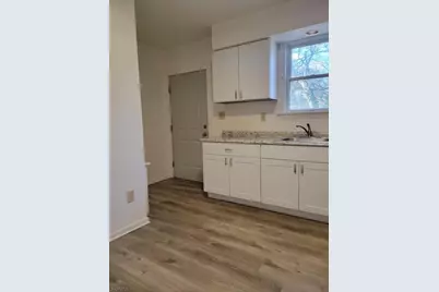 1613 E 2nd St, Scotch Plains Township, NJ 07076 - Photo 5