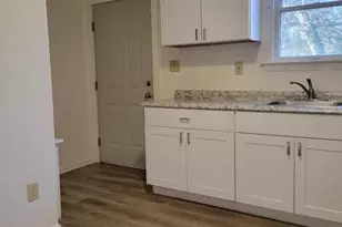 1613 E 2nd St, Scotch Plains Township, NJ 07076 - Photo 5