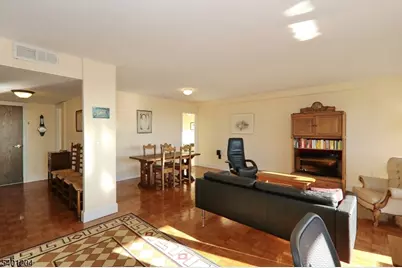 1 Euclid Ave #5F, Summit, NJ 07901 - Photo 5