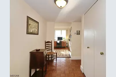 1 Euclid Ave #5F, Summit, NJ 07901 - Photo 9