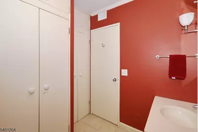 1 Euclid Ave #5F, Summit, NJ 07901 - Photo 23