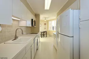 1 Euclid Ave, Summit, NJ 07901 - Photo 13