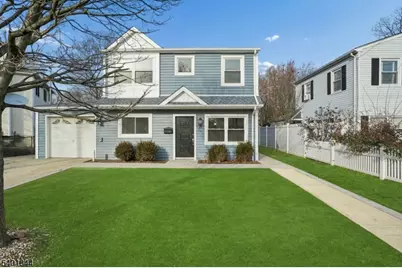 11 Washington Ave #2, Summit, NJ 07901 - Photo 1