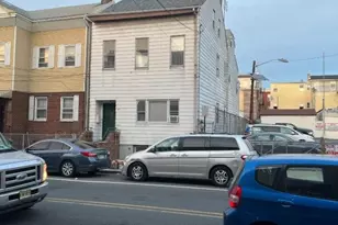 195 Walnut St, Newark, NJ 07105 - Photo 3