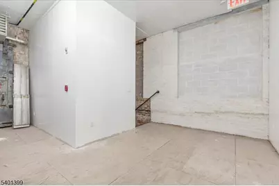 127 Coit St, Irvington, NJ 07111 - Photo 3