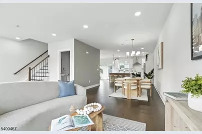 188 Canterbury Ave, North Arlington, NJ 07031 - Photo 11