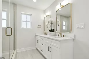 188 Canterbury Ave, North Arlington, NJ 07031 - Photo 17