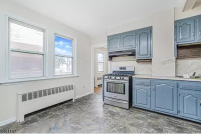 2139 Dill Ave, Linden, NJ 07036 - Photo 11