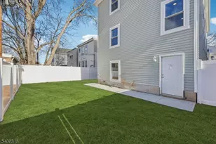 139 N 15th St, East Orange, NJ 07017 - Photo 43