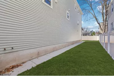 139 N 15th St #2, East Orange, NJ 07017 - Photo 45