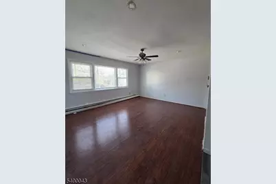 25 Oxford St #2, Paterson, NJ 07522 - Photo 3