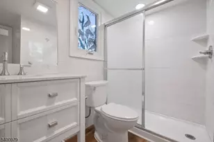 35 Crown Rd, Franklin Township, NJ 08873 - Photo 19