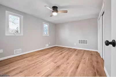 35 Crown Rd, Franklin Township, NJ 08873 - Photo 21