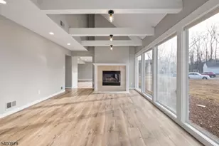 35 Crown Rd, Franklin Township, NJ 08873 - Photo 7