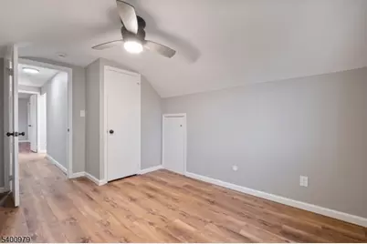 35 Crown Rd, Franklin Township, NJ 08873 - Photo 23