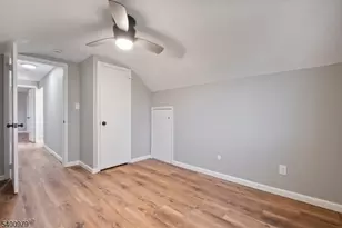 35 Crown Rd, Franklin Township, NJ 08873 - Photo 23