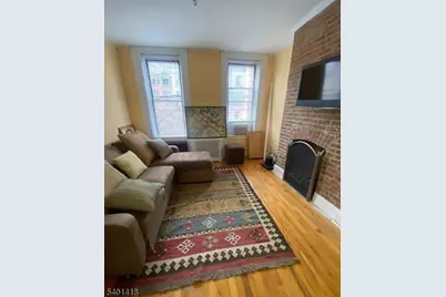 208 Washington St #2A, Jersey City, NJ 07302 - Photo 3