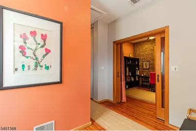 152 Pine St, Cliffside Park, NJ 07010 - Photo 11