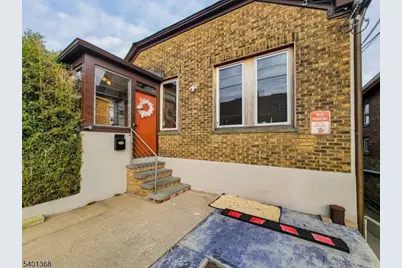 152 Pine St, Cliffside Park, NJ 07010 - Photo 15