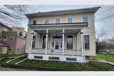 107 Greenwich St, Belvidere, NJ 07823 - Photo 1