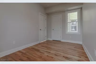 882 S 14th St, Unit #2, Newark, NJ 07108 - Photo 5
