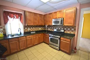 572 E 25th St, Paterson, NJ 07514 - Photo 1
