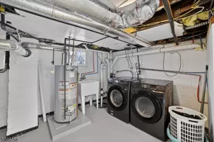 121 Myrtle St, Roselle, NJ 07203 - Photo 27