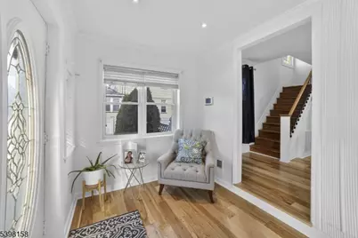 121 Myrtle St, Roselle, NJ 07203 - Photo 5