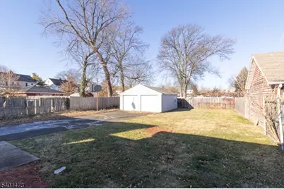 316 W Gibbons St, Linden, NJ 07036 - Photo 13