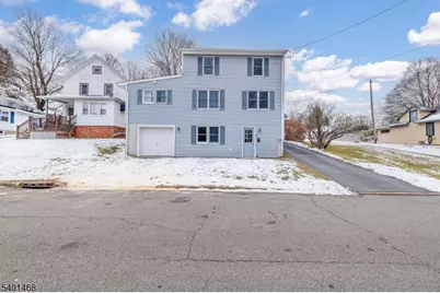 49 Sussex St, Newton, NJ 07860 - Photo 3