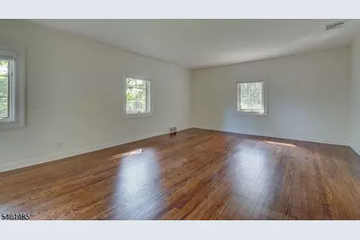 218 Devon Rd, Essex Fells, NJ 07021 - Photo 11