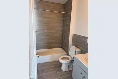 90 Clinton Ave #408, Newark, NJ 07114 - Photo 15