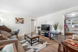 445 Morris Ave, Springfield Twp., NJ 07081 - Photo 5