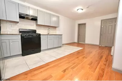 47 Fleming Ave, Newark, NJ 07105 - Photo 9