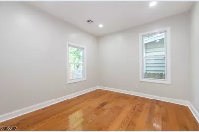 26 Washington St #1, Montclair, NJ 07042 - Photo 21